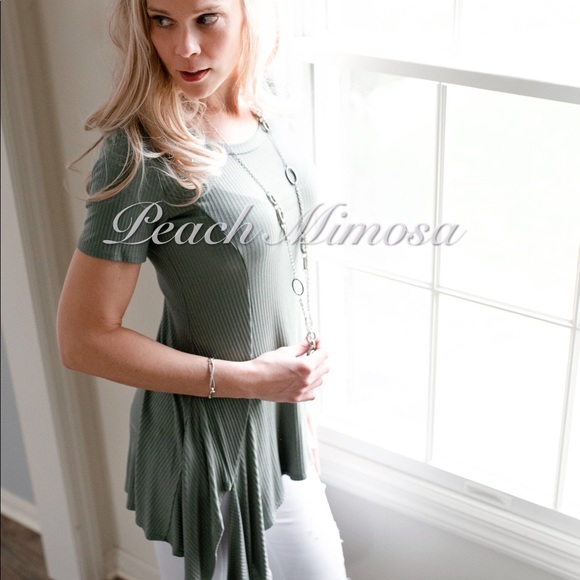 Tops - Ribbed tunic top